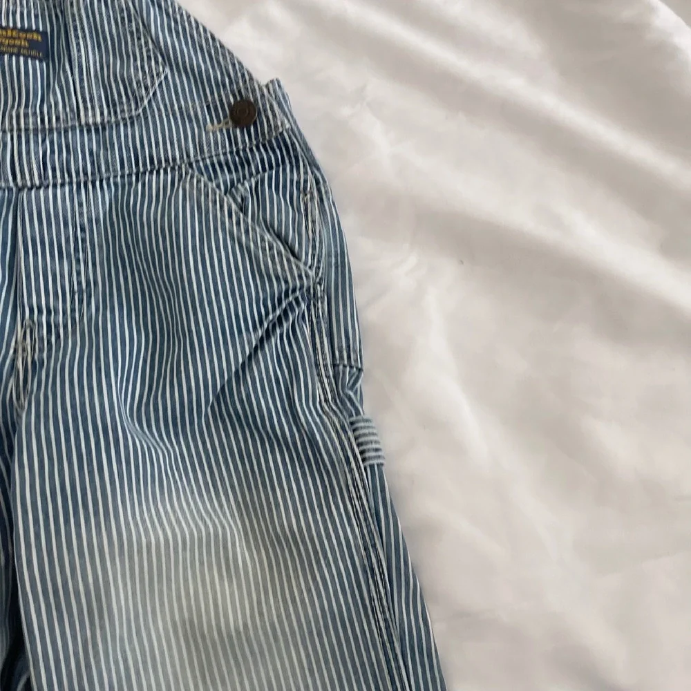 Oshkosh Bgosh Striped 100%‎ Cotton Overalls Size 2T